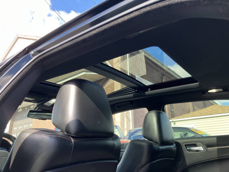 2017 Chrysler 300 S Alloy Edition