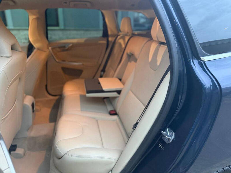 2015 Volvo XC60 T5 Drive-E Premier