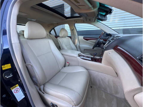2007 Lexus LS 460
