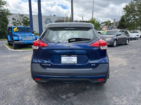 2018 Nissan Kicks SR