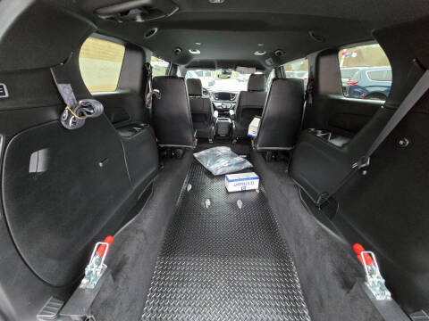 2025 Chrysler Voyager LX