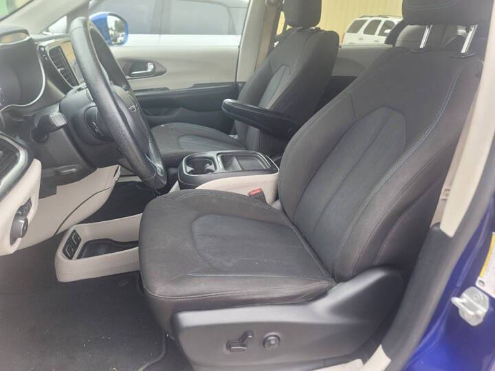 2021 Chrysler Pacifica Touring