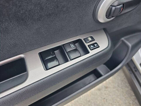 2008 Nissan Versa 1.8 S