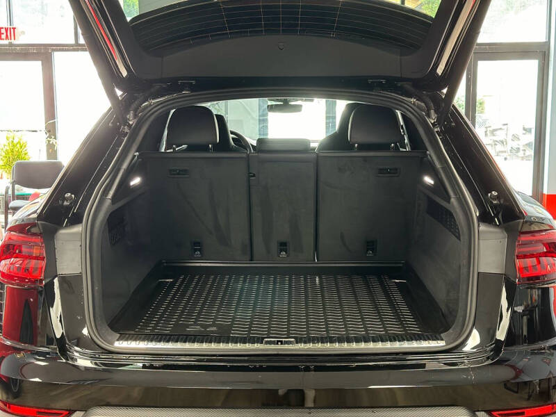 2024 Audi RS Q8 4.0T quattro