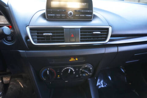 2014 Mazda MAZDA3 i Sport