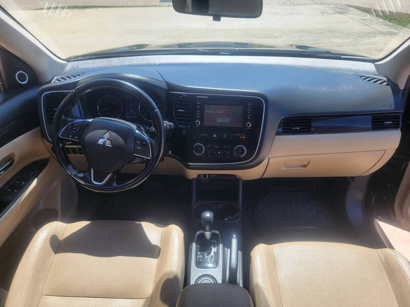 2016 Mitsubishi Outlander SEL