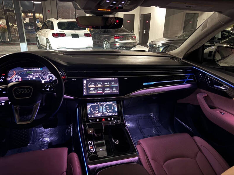 2020 Audi Q8 quattro Prestige 55 TFSI