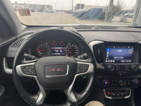 2022 GMC Terrain SLT