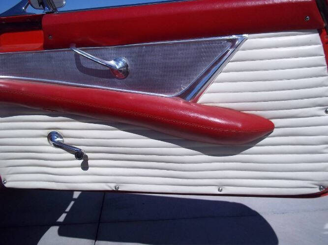 1955 Ford Thunderbird