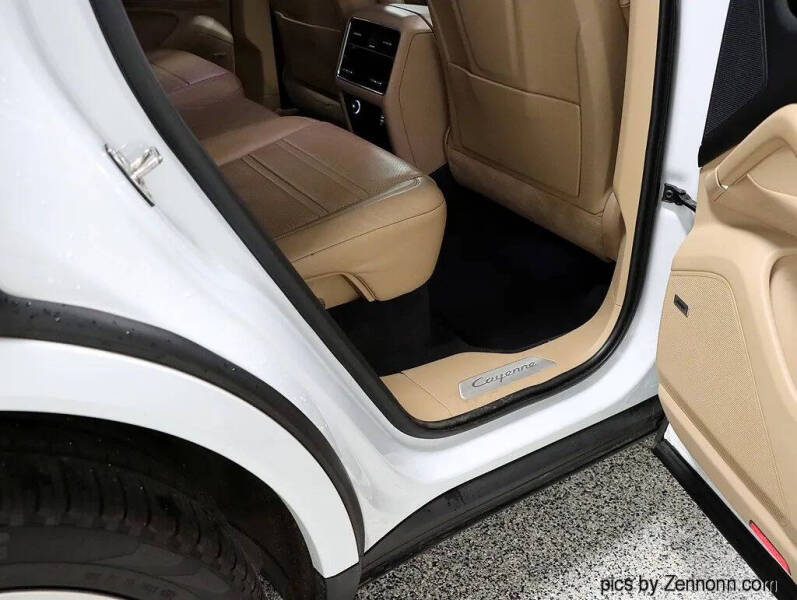 2020 Porsche Cayenne Coupe