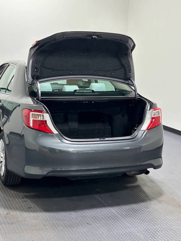 2013 Toyota Camry Hybrid