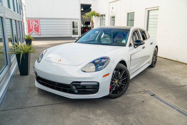 2018 Porsche Panamera 5