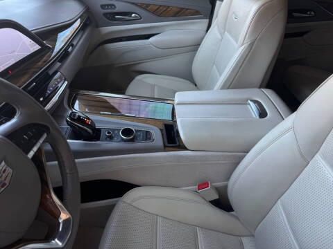 2022 Cadillac Escalade Sport Platinum