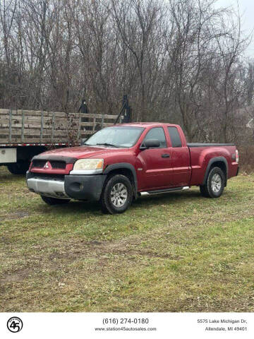 2006 Mitsubishi Raider