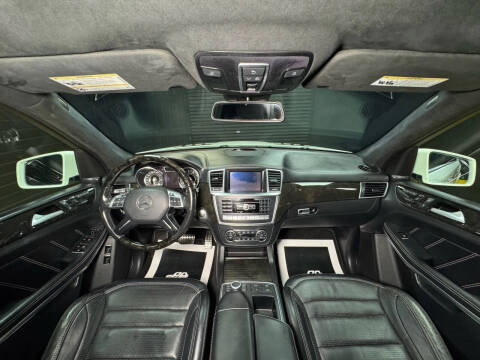 2015 Mercedes-Benz GL-Class GL 63 AMG