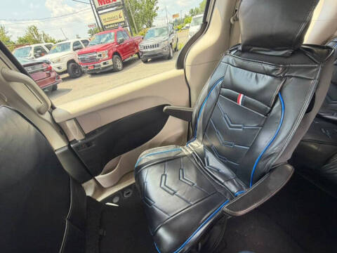 2017 Chrysler Pacifica Touring