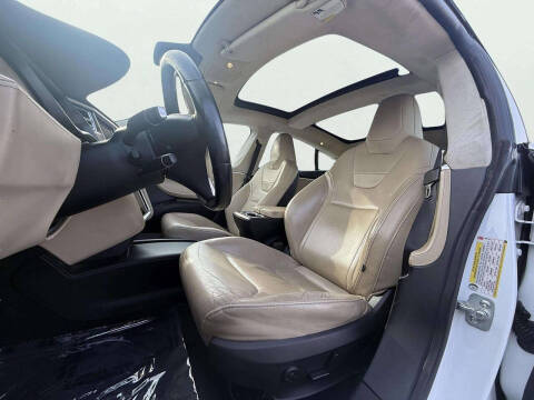 2016 Tesla Model S 75D