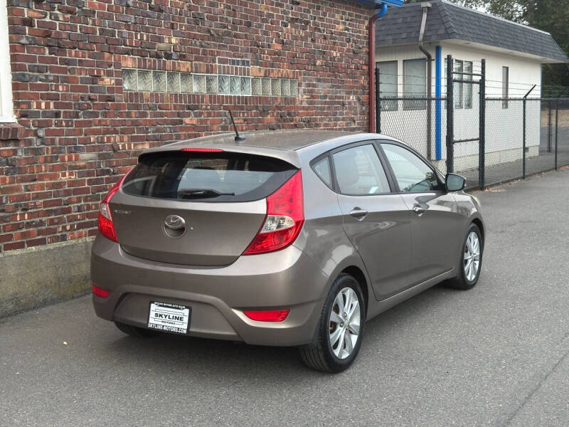 2013 Hyundai Accent SE