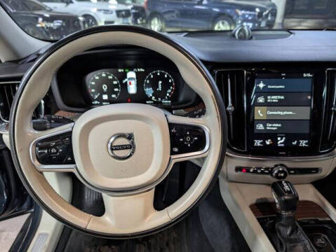 2019 Volvo V60 T6 Inscription