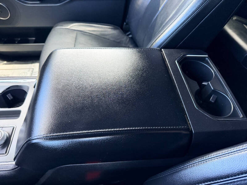 2018 Ford Expedition MAX XLT