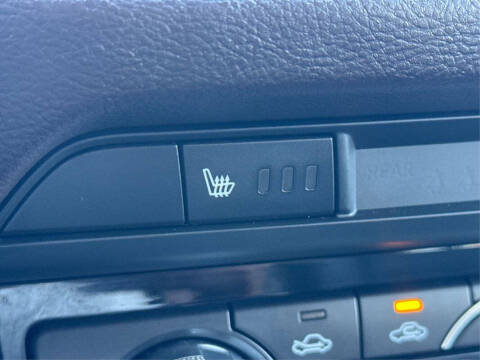 2016 Mazda MAZDA6 i Grand Touring