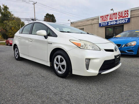 2013 Toyota Prius Two