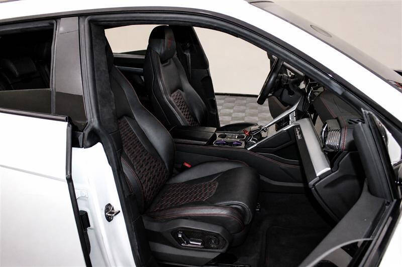 2019 Lamborghini Urus