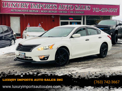 2014 Nissan Altima for sale at LUXURY IMPORTS AUTO SALES INC in North Branch MN