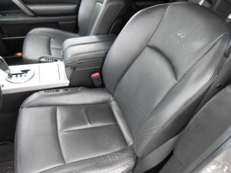 2005 Infiniti FX35