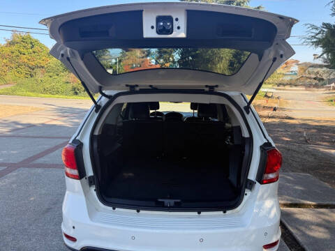 2013 Dodge Journey R/T