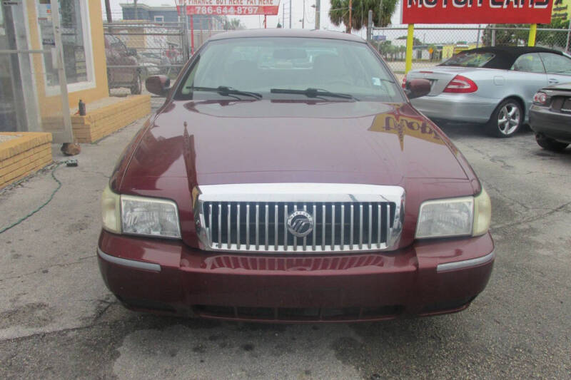 2009 Mercury Grand Marquis for sale at TROPICAL MOTOR CARS INC in Miami FL