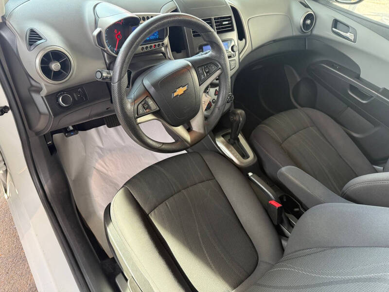 2014 Chevrolet Sonic LT Auto