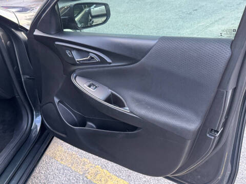 2017 Chevrolet Malibu LT