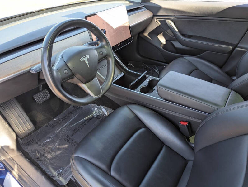 2019 Tesla Model 3 Standard Range