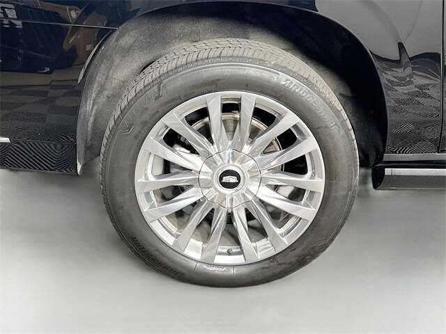 2023 Cadillac Escalade ESV Premium Luxury