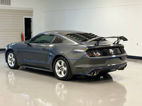 2017 Ford Mustang V6