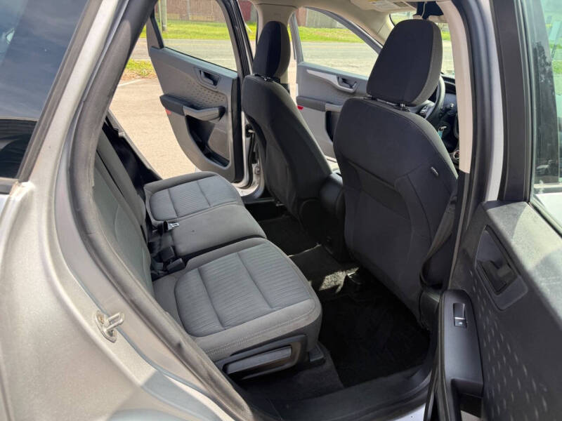 2020 Ford Escape S