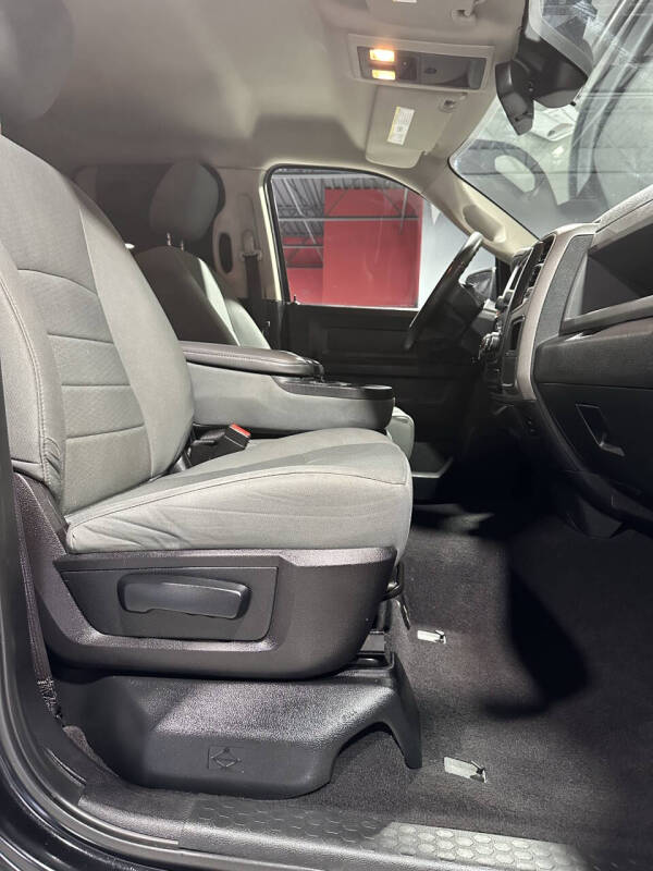 2016 RAM 1500 Express