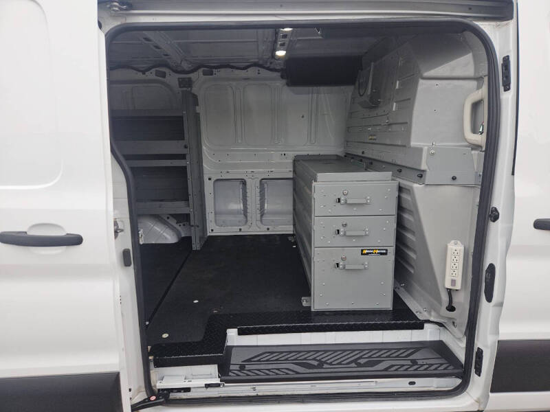 2021 Ford Transit 250