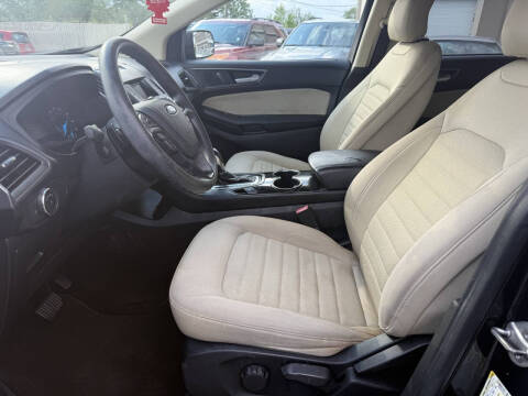 2016 Ford Edge SE