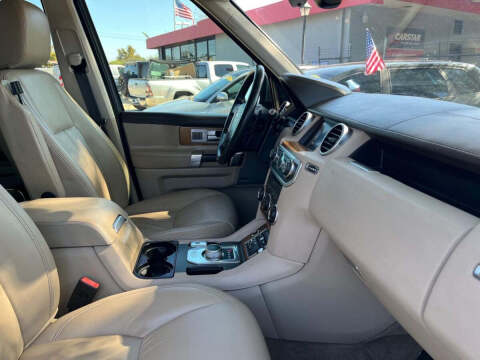 2016 Land Rover LR4 HSE LUX