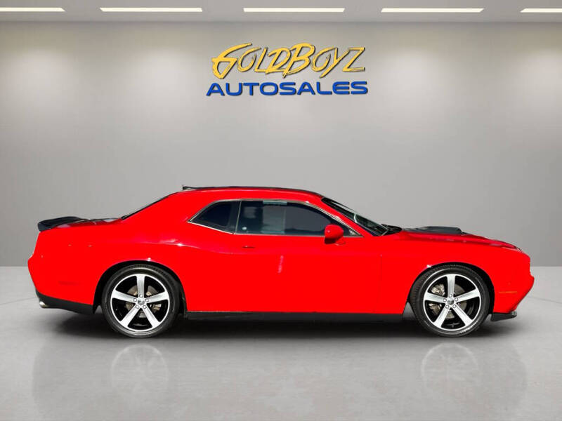 2015 Dodge Challenger R/T Shaker