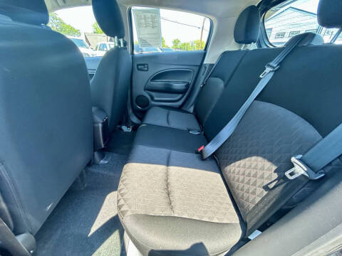 2024 Mitsubishi Mirage ES