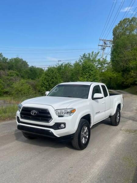 2017 Toyota Tacoma for sale at Dependable Motors in Lenoir City TN