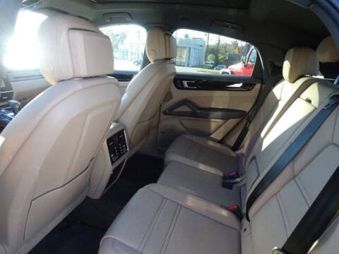 2022 Porsche Cayenne