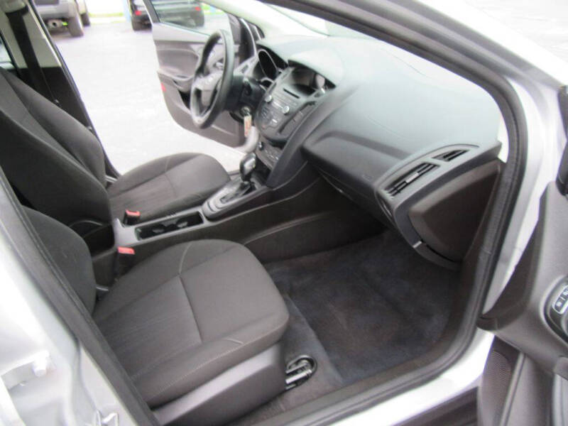 2016 Ford Focus S