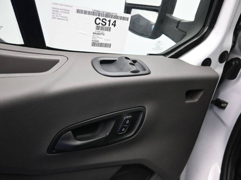 2025 Ford Transit 250