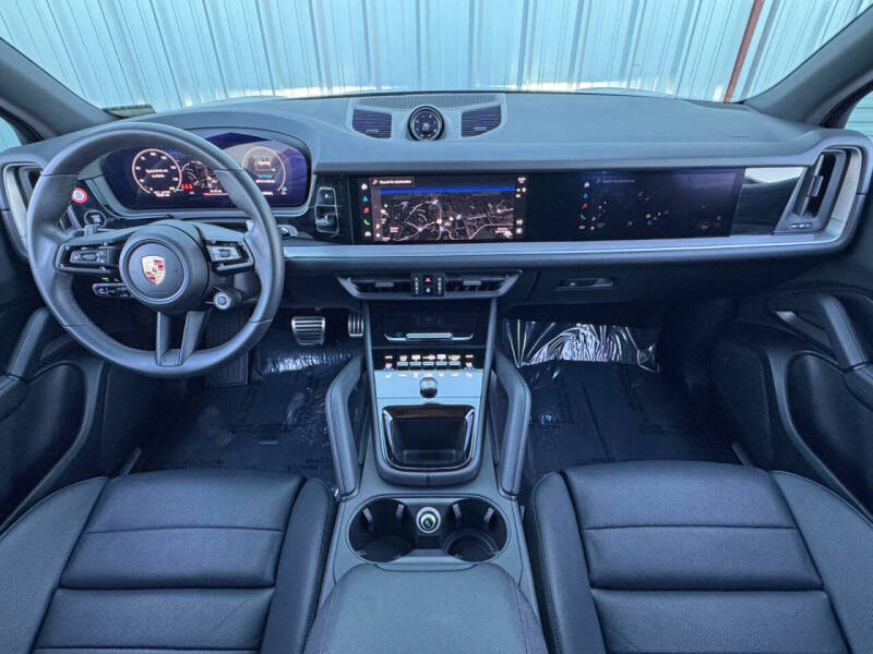 2024 Porsche Cayenne S