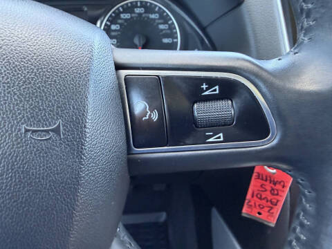 2012 Audi Q5 2.0T quattro Premium Plus