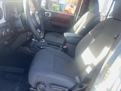 2026 Jeep Gladiator Willys